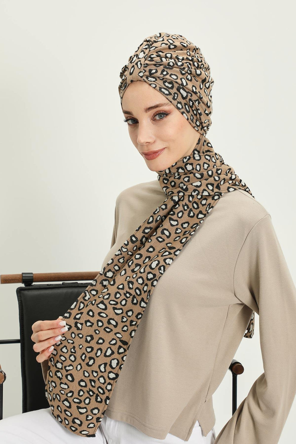 Patterned Winter Scarf Turban for Women, Polyviscose Stretch Turban with Scarf, Stylish One-Size Headwrap for Women,B-80DIV Leopard