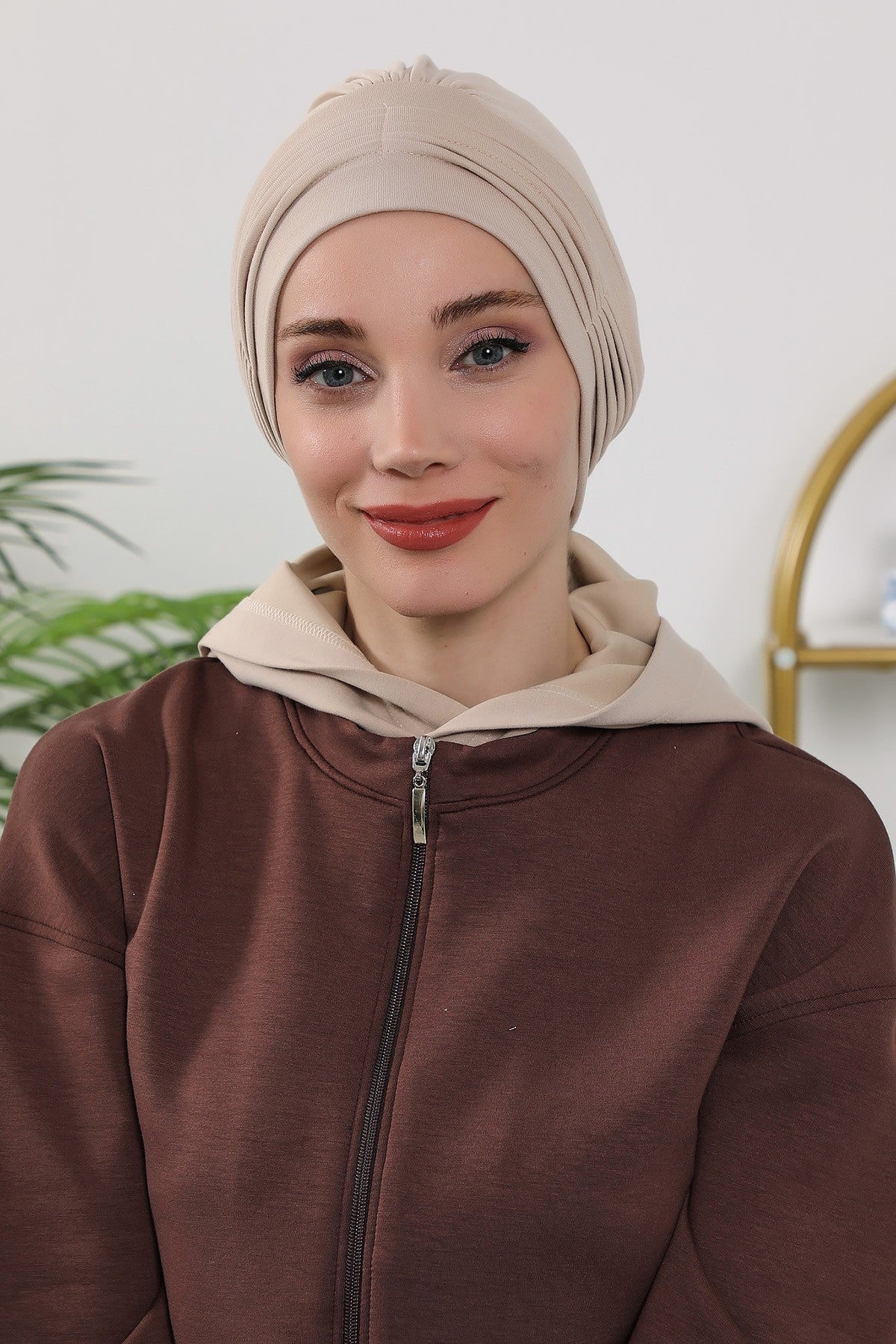 Instant Pleated Hijab Bonnet with Neck Cover, Full Coverage Ready to Wear Underscarf for Modest Women,B-87O Beige