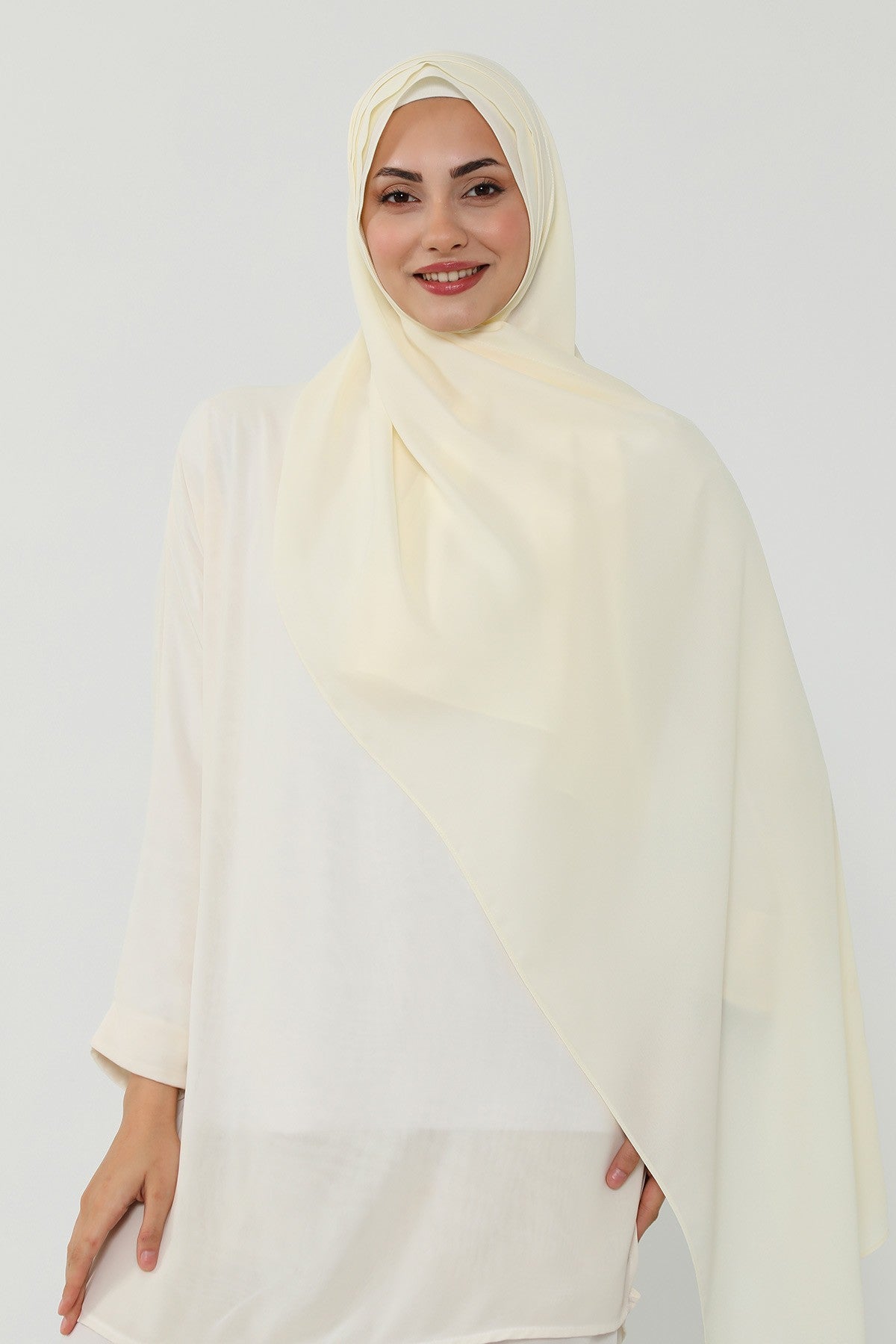Pleated Instant Crepe Hijab with Built-In Cotton Bonnet, One-Piece Modest Wrinkle-Resistant Scarf for Women,PS-47 Ivory