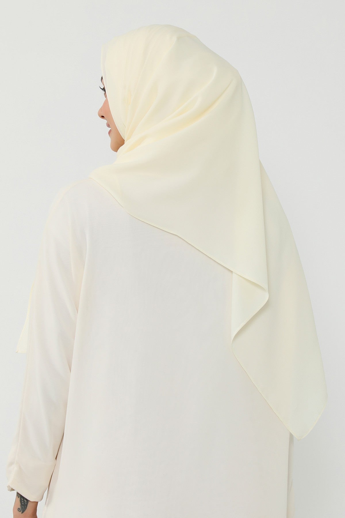 Pleated Instant Crepe Hijab with Built-In Cotton Bonnet, One-Piece Modest Wrinkle-Resistant Scarf for Women,PS-47 Ivory