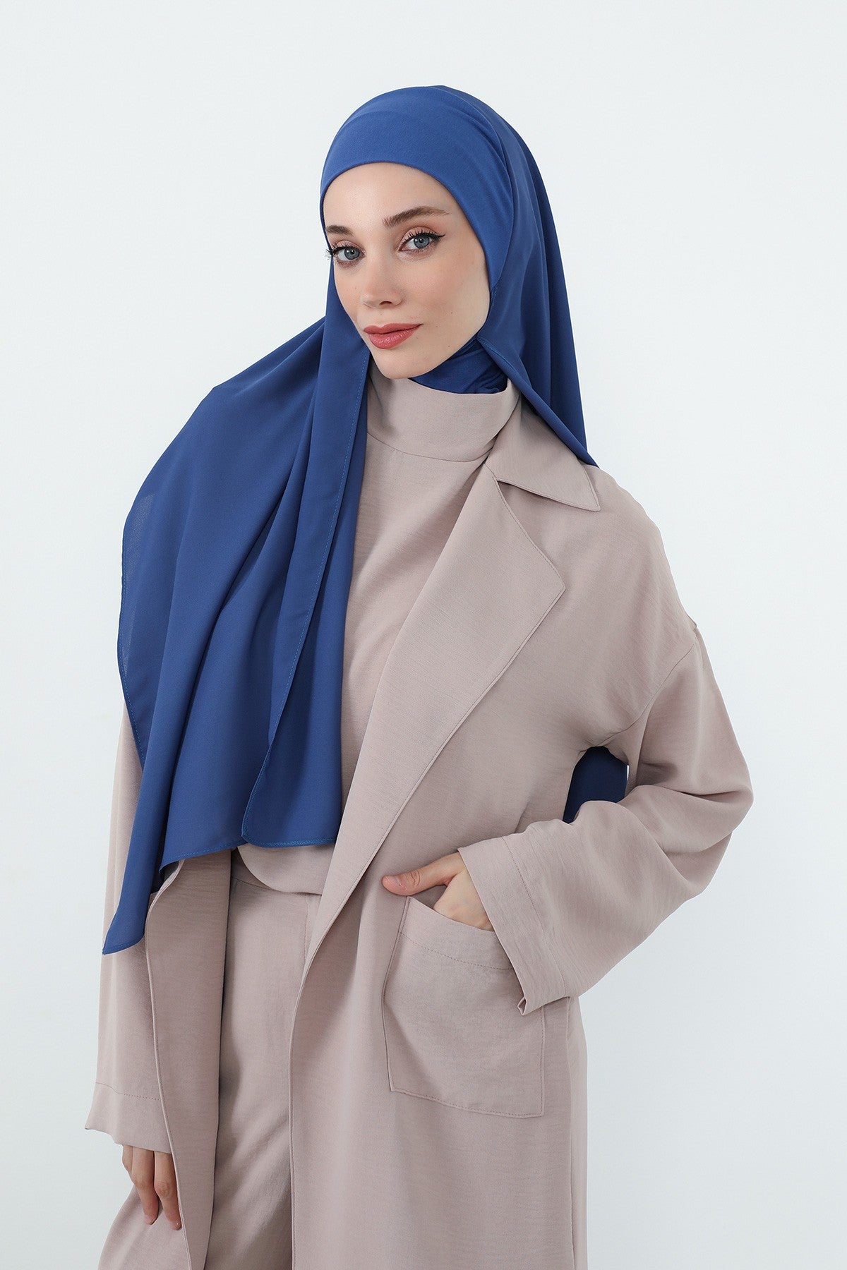 Crepe Practical Shawl with Built-In Cotton Bonnet and Neck Coverage, Practical Crepe Scarf with Integrated Cotton Undercap,PS-55 İndigo