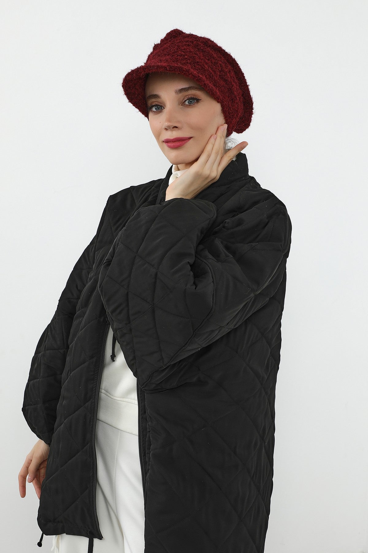 Bouclé Wool Winter Hijab Cap with Visor, Warm Bouclé Wool Hijab Cap with Built-In Visor for Cold Weather,B-73TK Maroon