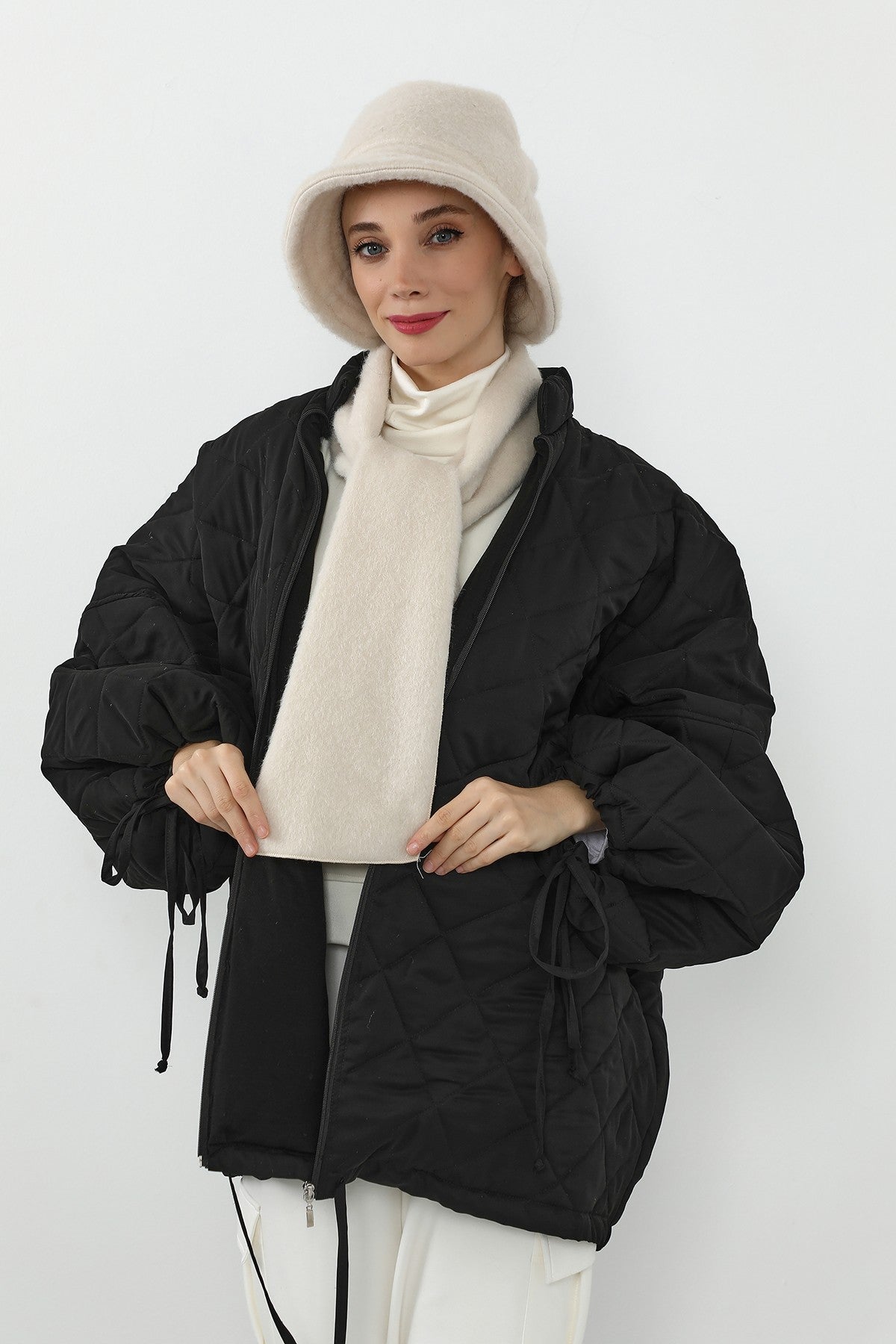 Women’s Winter Hat and Scarf Set, Soft Felted Wool Bucket Hat + Long Scarf,BAT-1DK Ivory