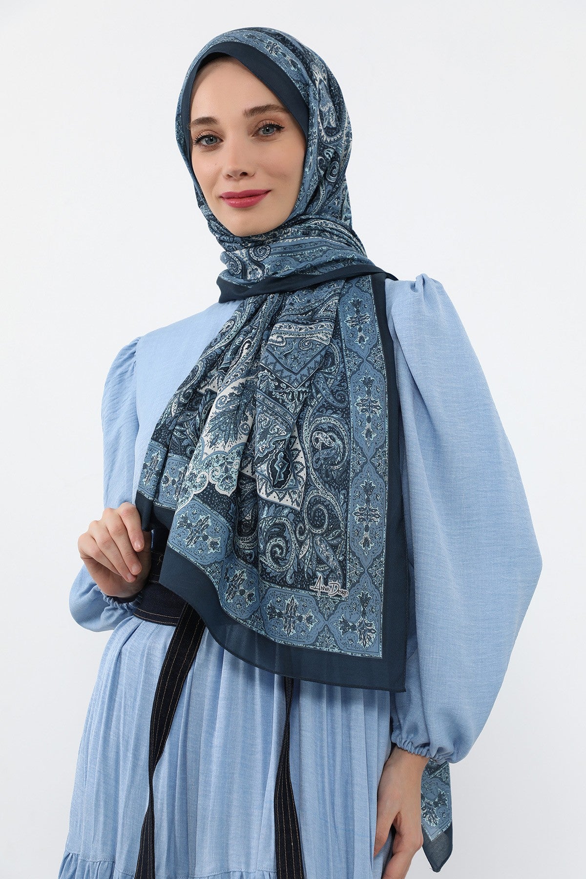 Printed Voile Hijab Scarf, Lightweight Soft Breathable Modest Shawl,SAL-107 Pattern V2