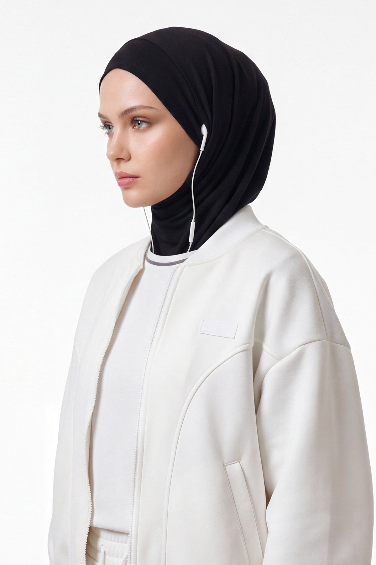 Ready-to-Wear Winter Hijab Bonnet with Built-In Neck Cover and Ear Access Points,B-94O Black