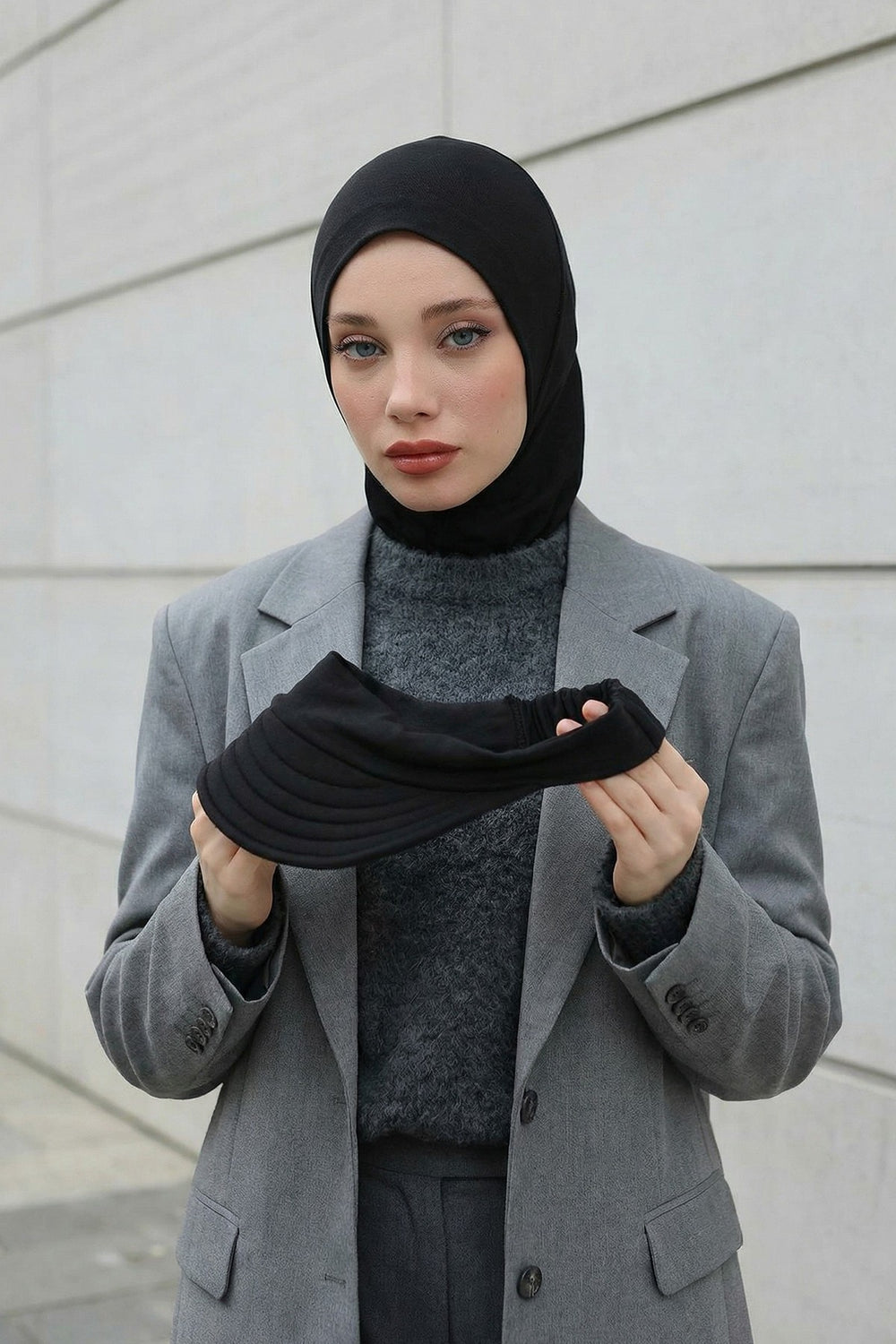 2 in 1 Modest Hijab Bonnet with Removable Visor, Instant Full Coverage Underscarf for Everyday Wear,B-82O Black