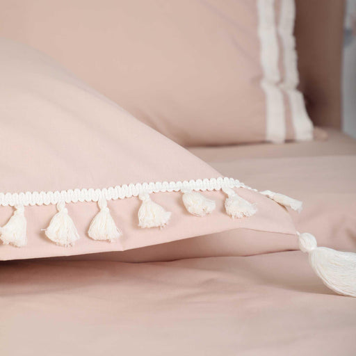 2-Pack Cotton Pillowcases with Tassels Pillow Covers 20 x 28 inch Fringed Luxury Elegant Style Envelope Closure Beautiful Design,YK-7 Vanilla