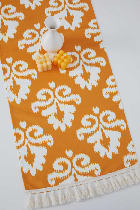 Printed Polyester Table Runner with Handmade Pom-poms 30 x 90 cm Handicraft Table Cloth for Dinner Table, Parties, Home Decoration,R-62K