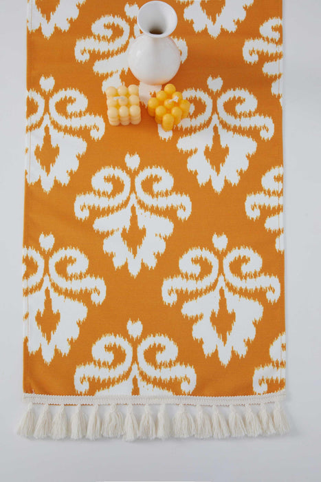 Printed Polyester Table Runner with Handmade Pom-poms 30 x 90 cm Handicraft Table Cloth for Dinner Table, Parties, Home Decoration,R-62K