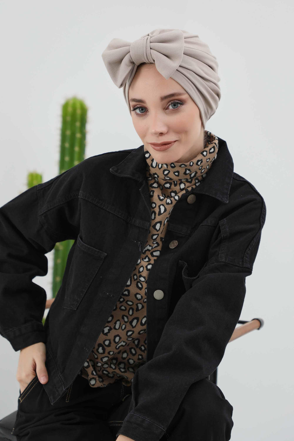 Comfortable Winter Turban Bonnet with Detachable Bowtie, One-Size Removable Bow Turban for Cold Weather, Cozy Ribbed Instant Turban,B-27RB Mink