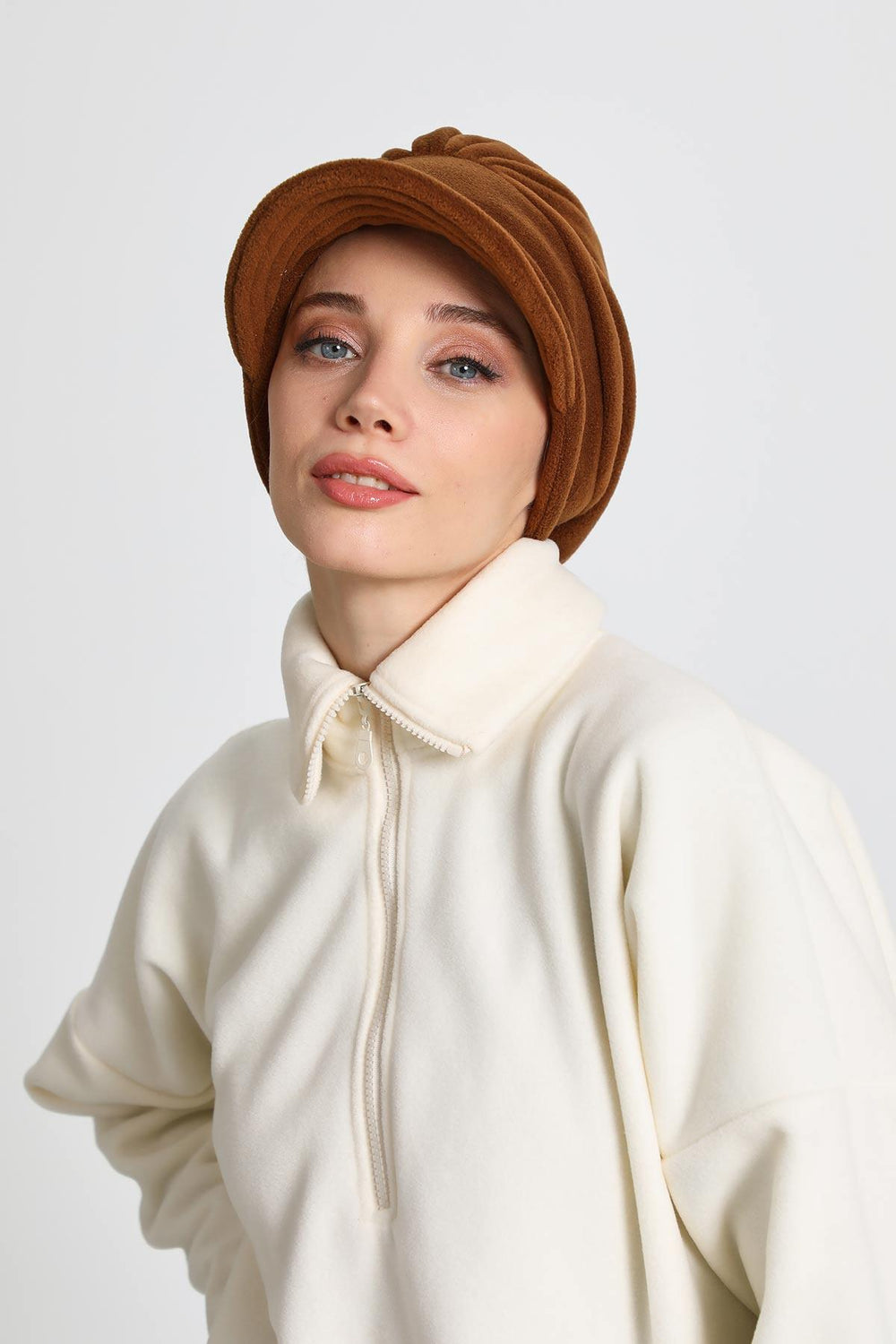 Women's Winter Fleece Visor Cap Turban, Visored Fleece Turban Hat for Women, Warm and Elegant Winter Cap,B-73PL Brown