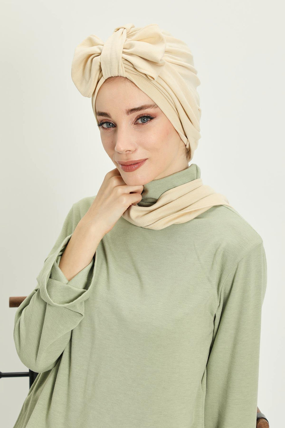 Winter Scarf Turban for Women, Stretch Ribbed Fabric Turban with Scarf, Elegant One-Size Winter Headwear,B-80RB Ivory