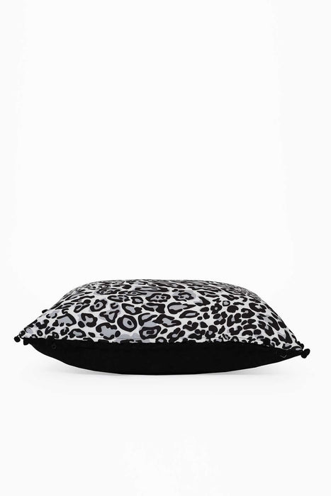 Boho Rectangle Polyester Decorative Throw Pillow Covers with Pom-poms 30 x 50 cm (12 x 20 inch) Rectangle Polyester Cushion Covers,K-109