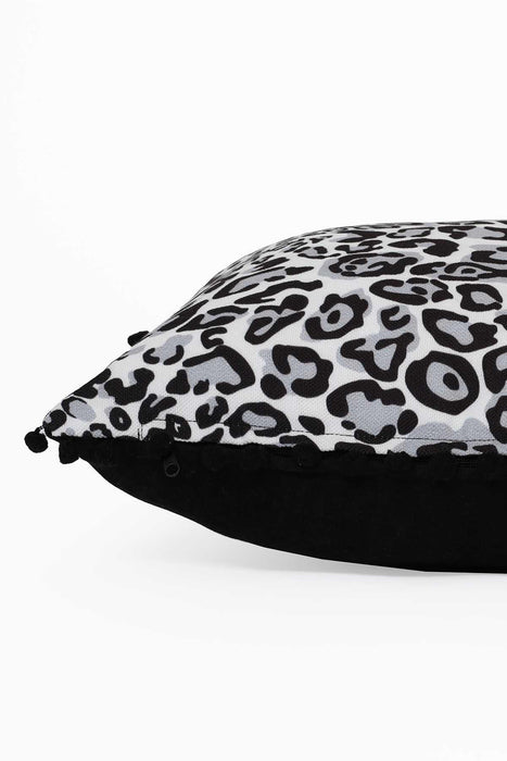 Boho Rectangle Polyester Decorative Throw Pillow Covers with Pom-poms 30 x 50 cm (12 x 20 inch) Rectangle Polyester Cushion Covers,K-109