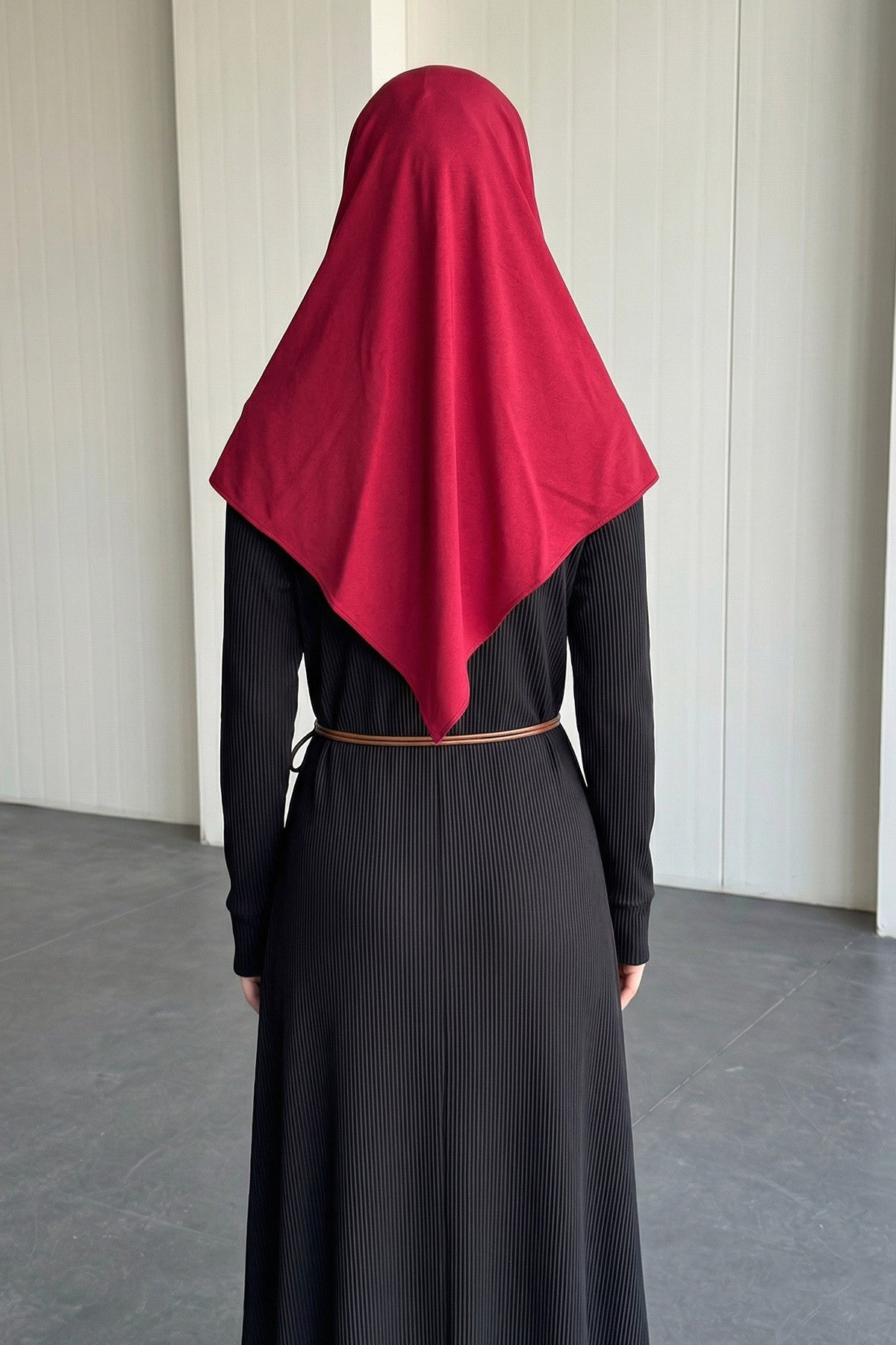 Breathable Cotton Hijab Scarf – Lightweight, Stretch, No-Slip Triangle Scarf for Everyday Comfort,B-41 Maroon