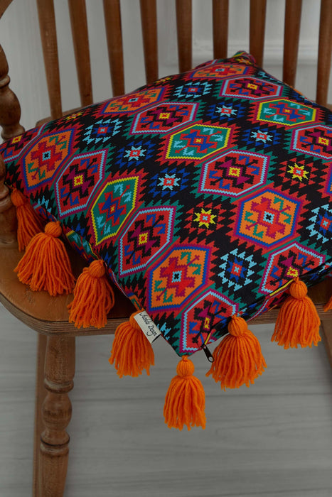 Kissenbezug mit Karnevalsmotiv und vielen bunten Quasten, 18 x 18 Zoll, bedruckter Kissenbezug mit Blumenmuster und Quastendesign, K-277