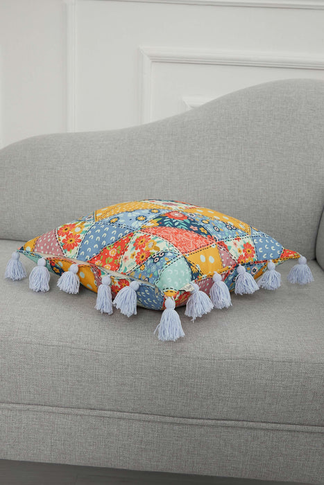 Kissenbezug mit Karnevalsmotiv und vielen bunten Quasten, 18 x 18 Zoll, bedruckter Kissenbezug mit Blumenmuster und Quastendesign, K-277