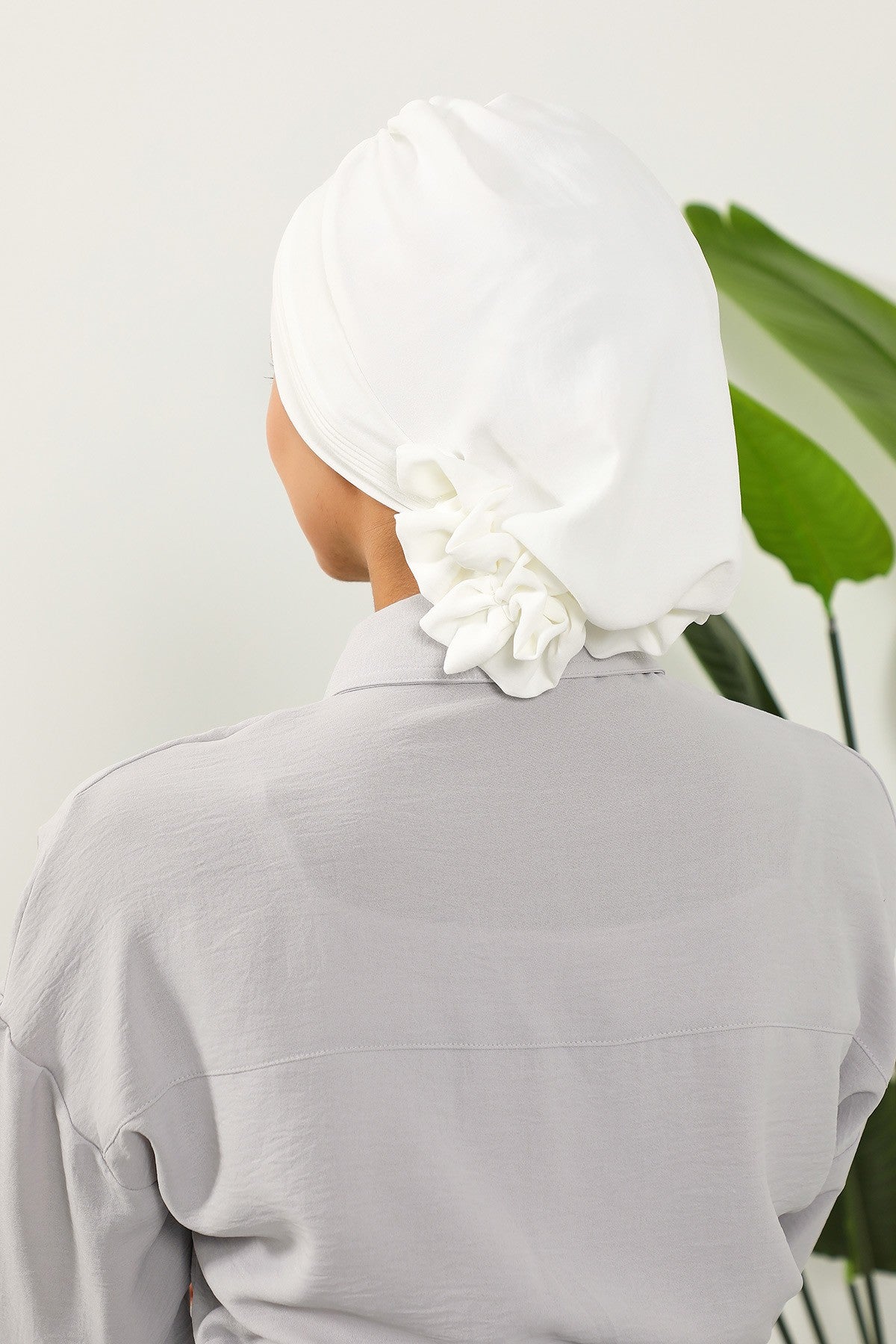 Chic Aerobin Instant Turban, Easy Wrap Breathable Head Scarf with Elegant Knot Detail, Lightweight Instant Turban For Women Headwear,HT-31A Ecru