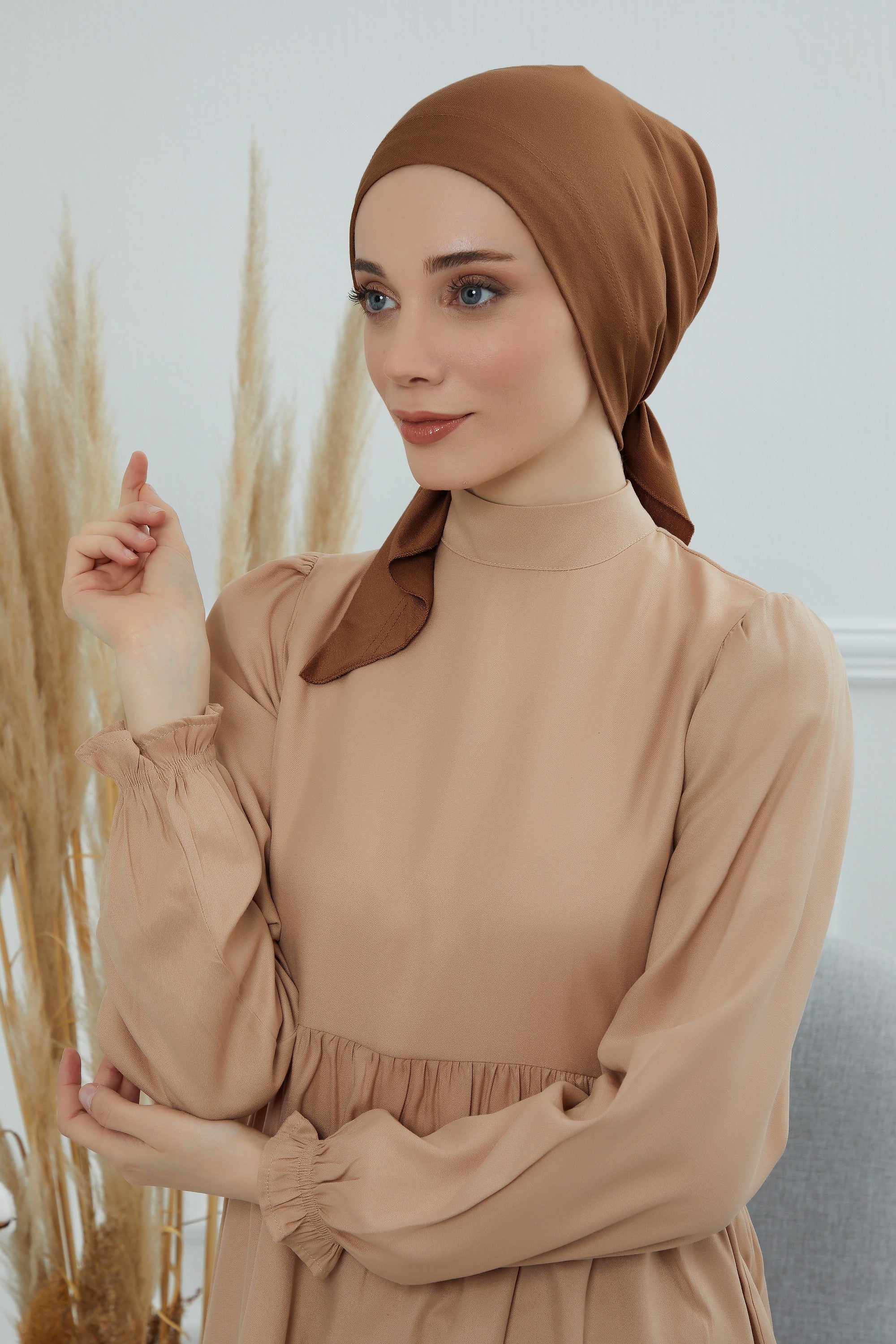 Chic Easy Wrap Hijab Cover for Women, Trendy Hijab for Stylish Look, Soft Comfortable Turban Head Covering, Chic Single Color Headscarf,B-45 Caramel Brown