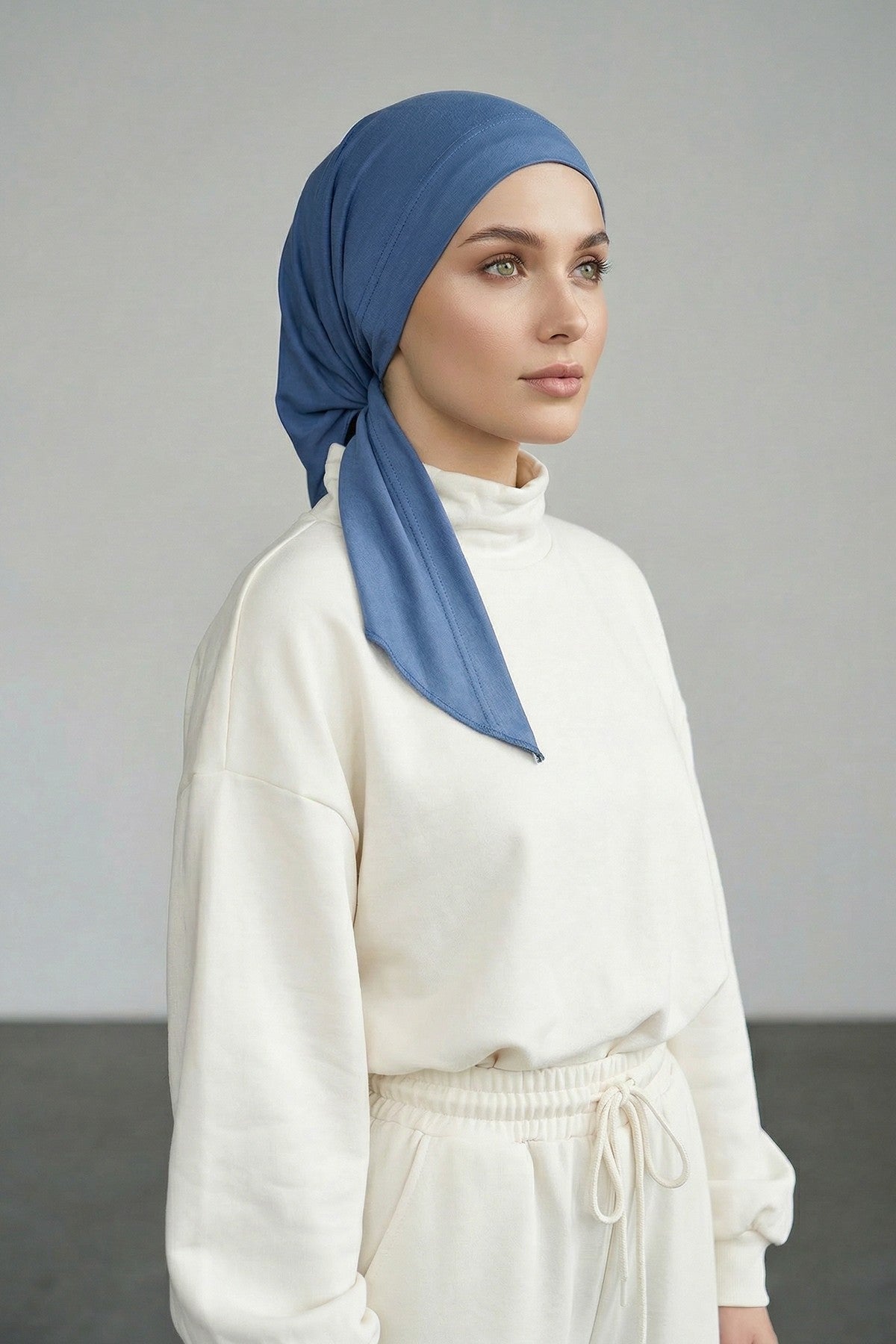 Chic Easy Wrap Hijab Cover for Women, Trendy Hijab for Stylish Look, Soft Comfortable Turban Head Covering, Chic Single Color Headscarf,B-45 İndigo