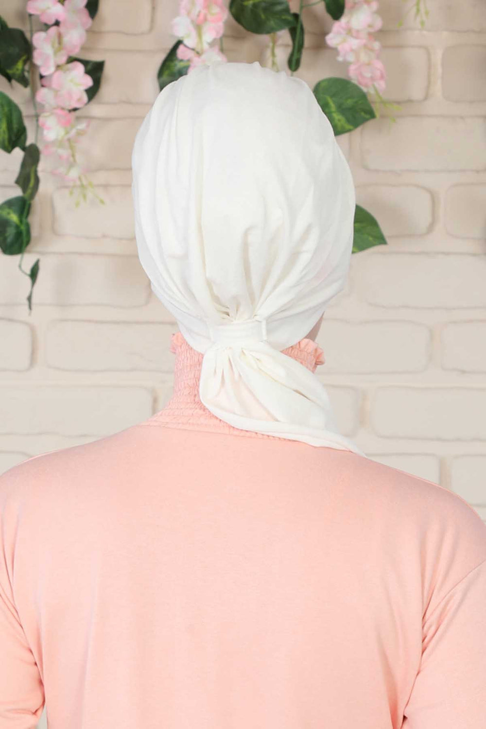 Chic Instant Turban Headscarf, Ready to Wear Instant Hijab, Easy Wrap & Trendy Turban Hijab Design, Stylish Chemo Cancer Cap for Women,B-49 White