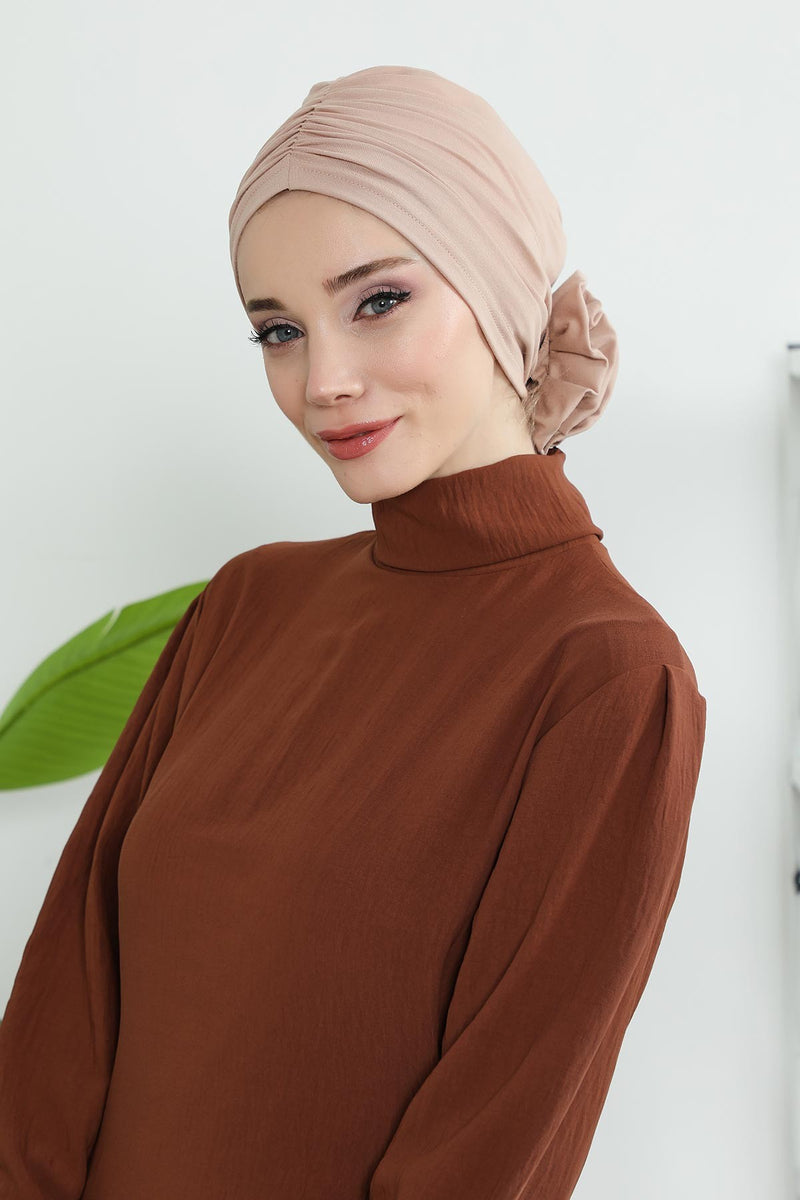 حجاب عمامة فوري أنيق باللون الوردي للنساء، وشاح قطني لف الرأس الكيميائي، قبعة بونيه سادة مع وردة كبيرة جميلة مصنوعة يدويًا، B-21