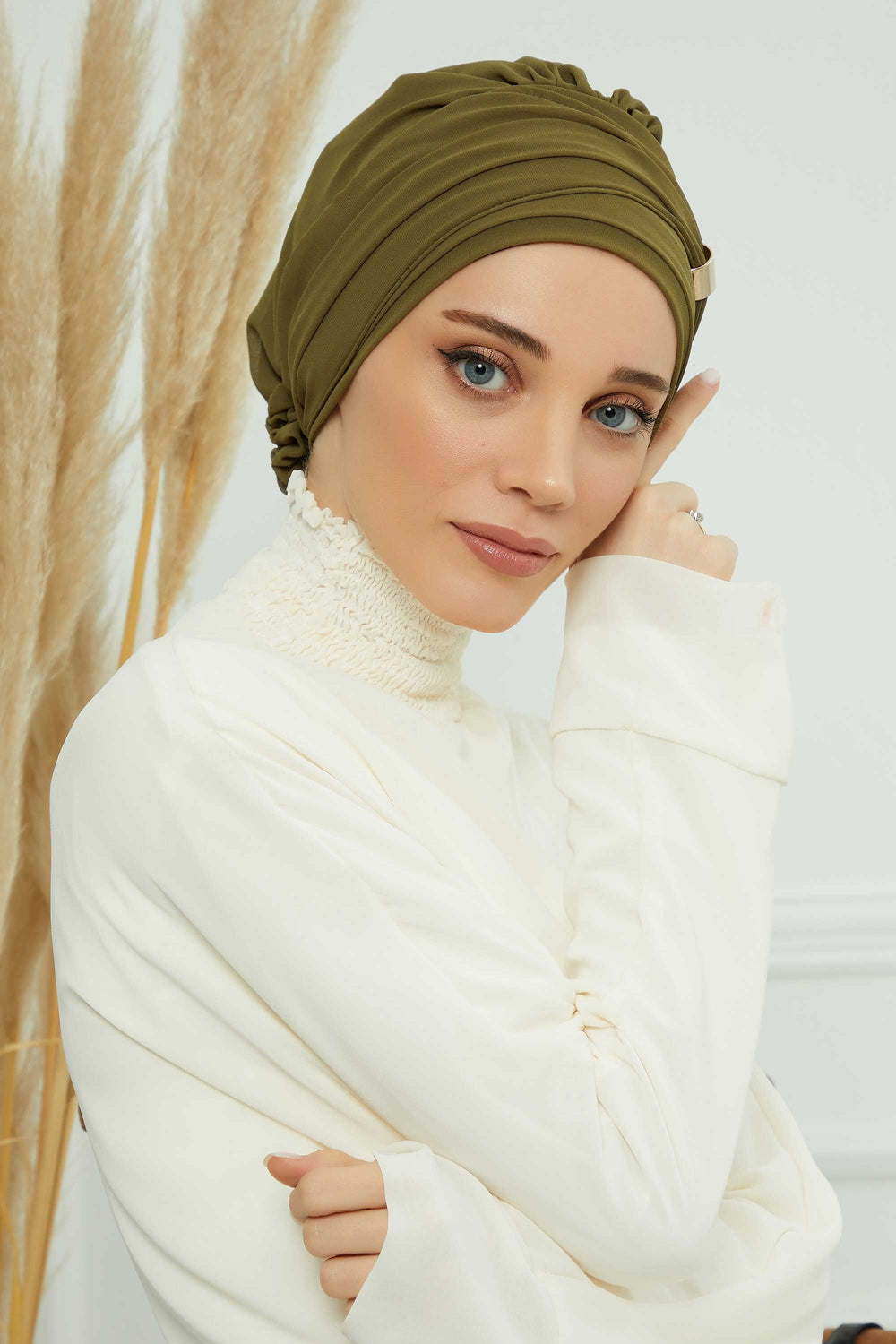 Chiffon Instant Turban with Sleek Gold Accent, Pre-Tied Hijab Cap for Women, Elegant Ready-to-Wear Modest Headwrap,HT-95S Army Green