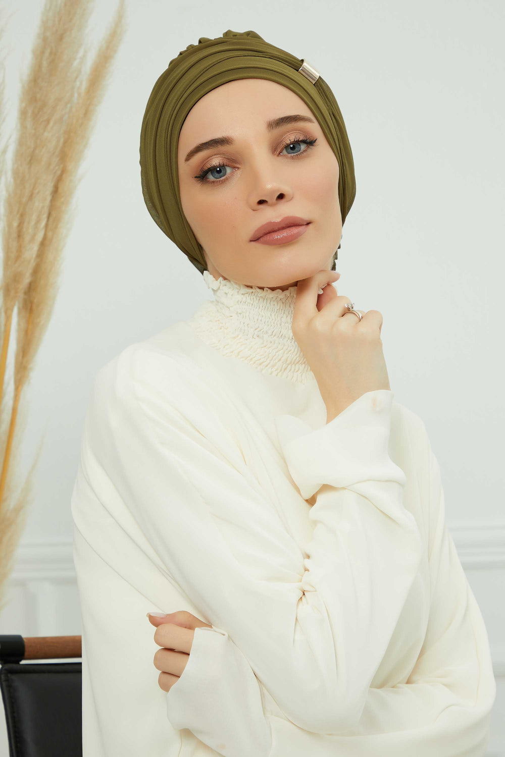 Chiffon Instant Turban with Sleek Gold Accent, Pre-Tied Hijab Cap for Women, Elegant Ready-to-Wear Modest Headwrap,HT-95S Army Green