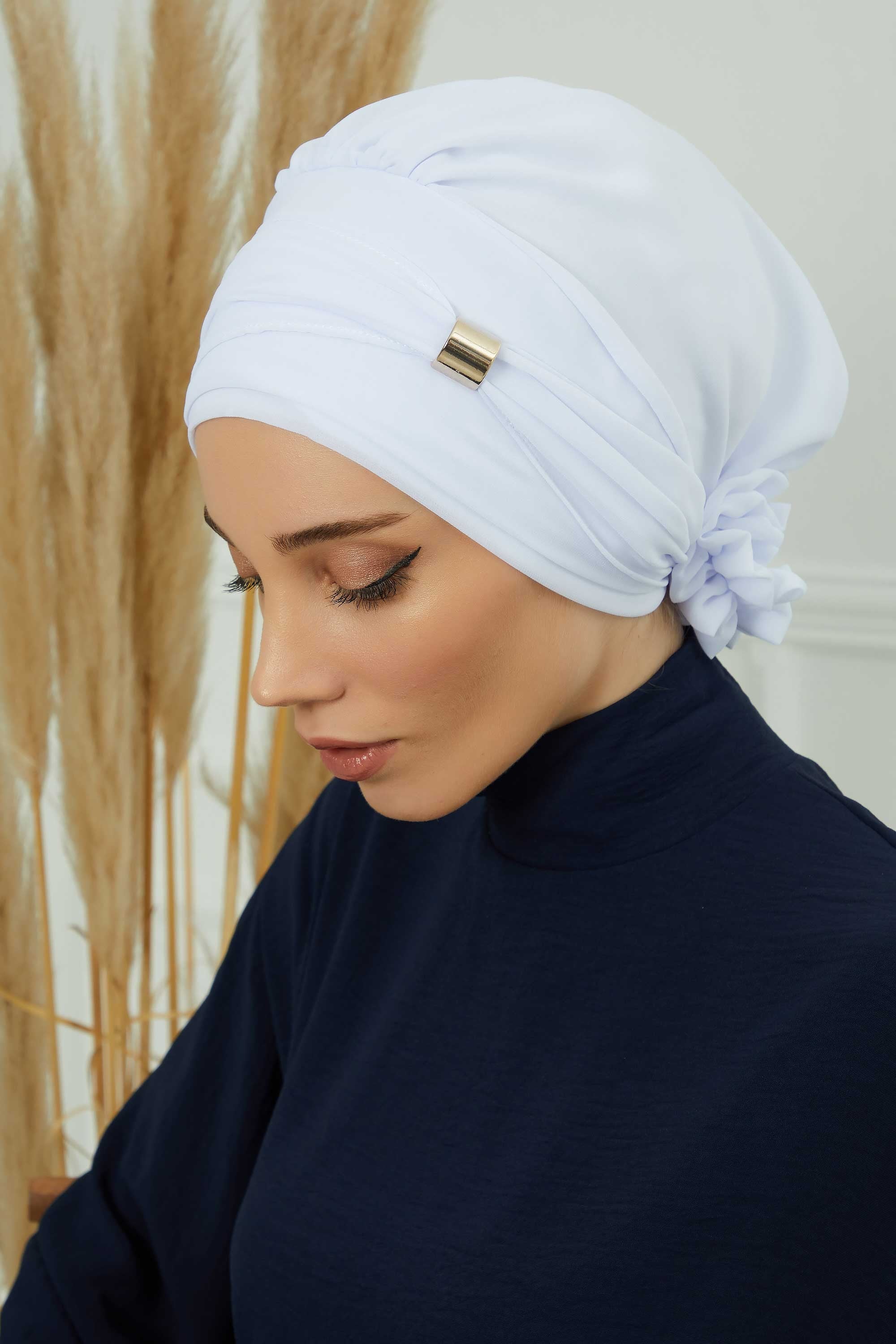 Chiffon Instant Turban with Sleek Gold Accent, Pre-Tied Hijab Cap for Women, Elegant Ready-to-Wear Modest Headwrap,HT-95S White