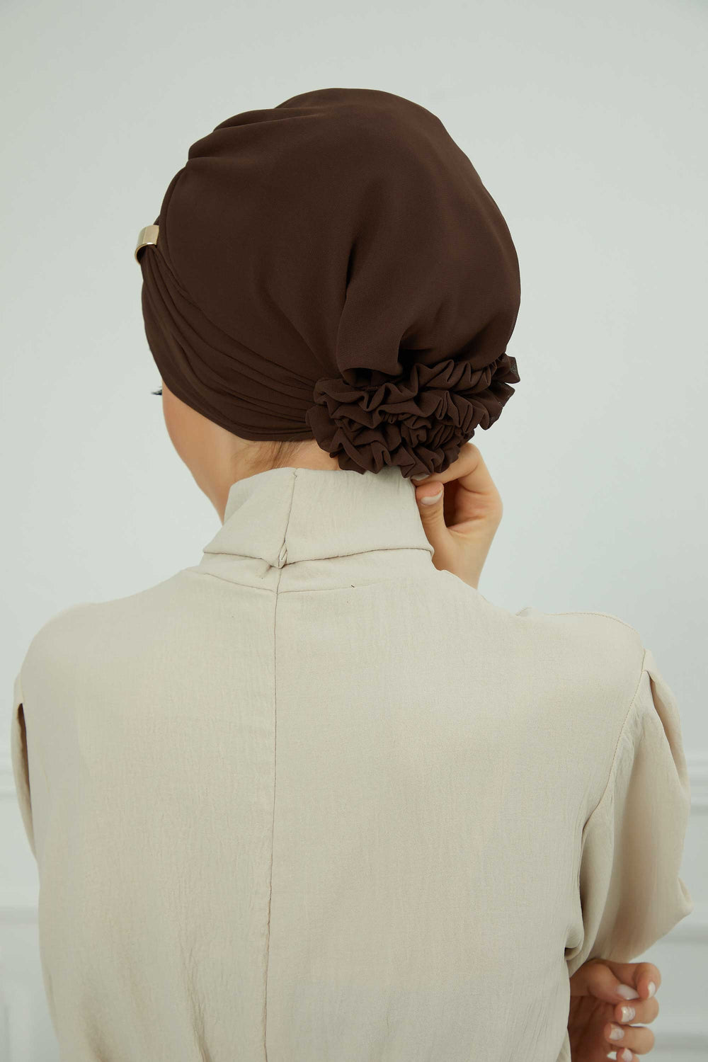 Chiffon Instant Turban with Sleek Gold Accent, Pre-Tied Hijab Cap for Women, Elegant Ready-to-Wear Modest Headwrap,HT-95S Brown