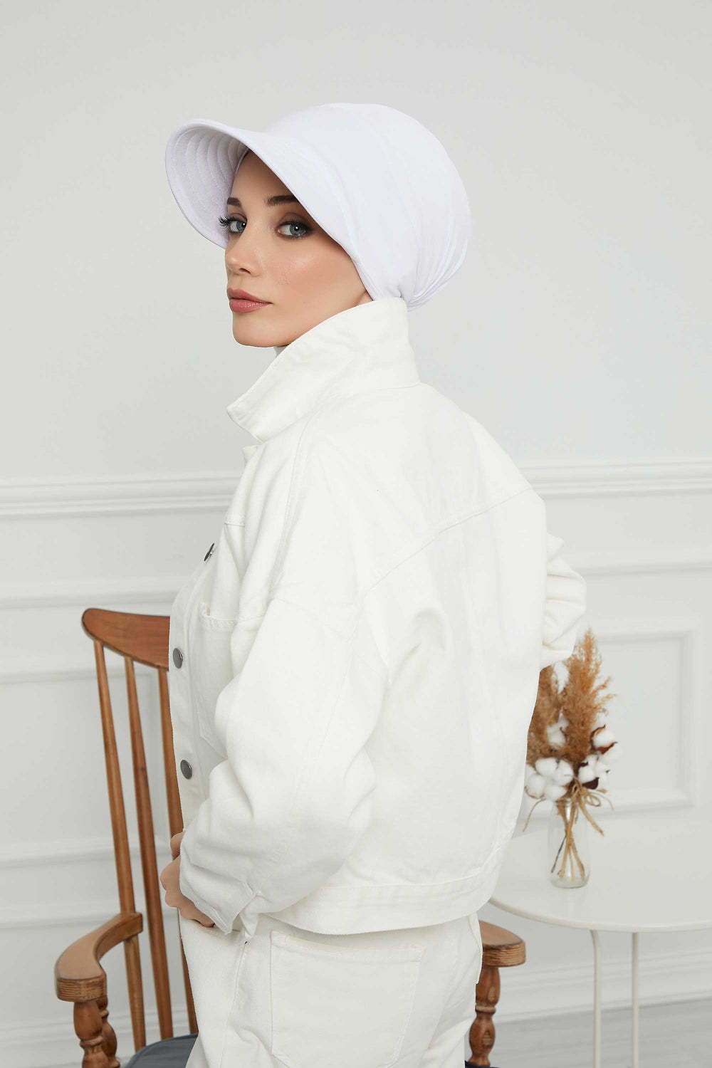 Cotton Visor Women Turban Hat, Sun Protective Newsboy Hat for Women, 95% Cotton Plain Casual Hijab Bonnet Chemo Cap,B-73 White