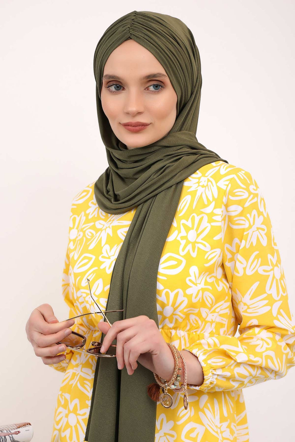 Effortless Instant Cotton Shawl for Women, Instant Cotton Lightweight Hijab Headscarf, Comfortable and Large Women Hijab Shawl,CPS-44 Army Green