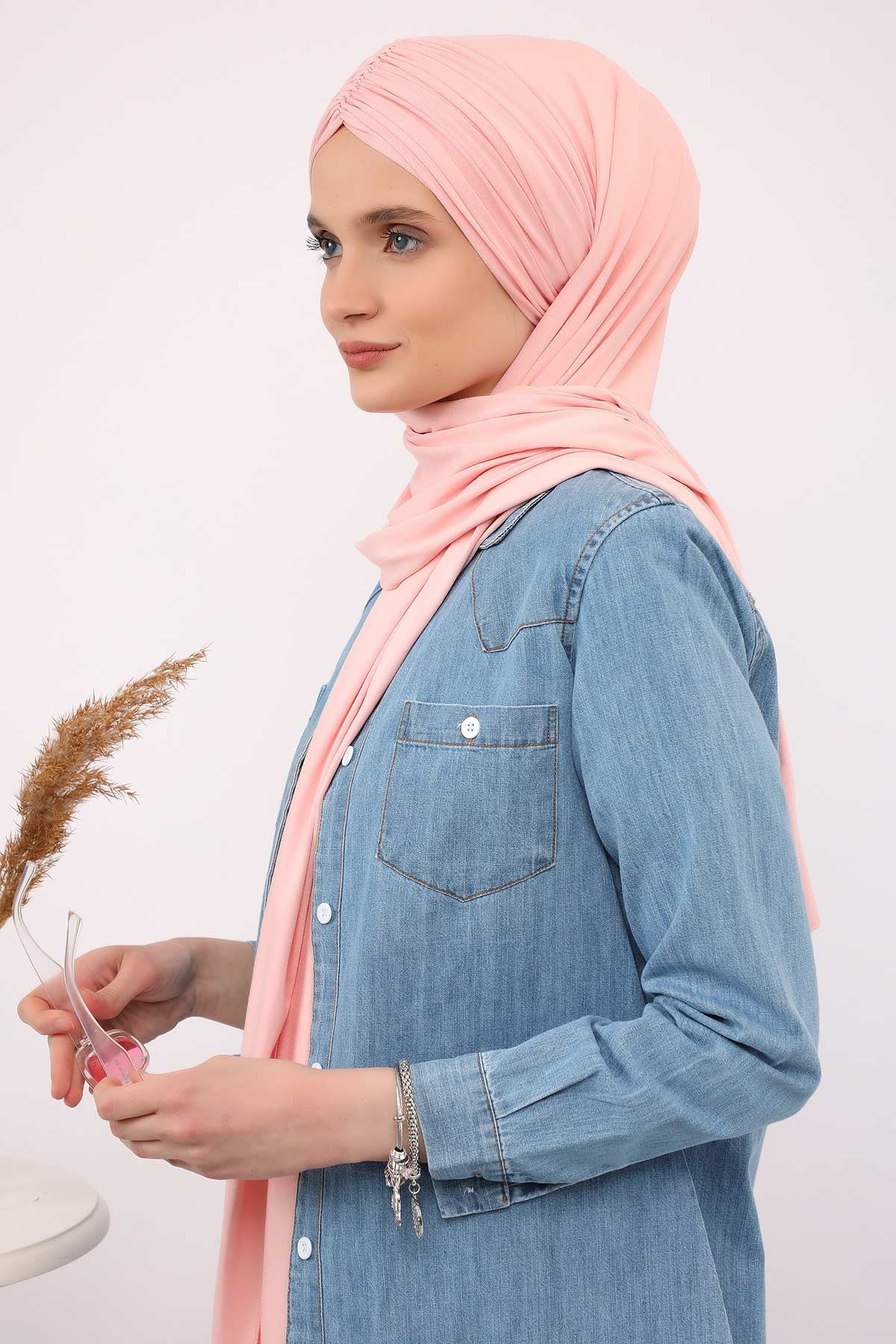 Effortless Instant Cotton Shawl for Women, Instant Cotton Lightweight Hijab Headscarf, Comfortable and Large Women Hijab Shawl,CPS-44 Powder