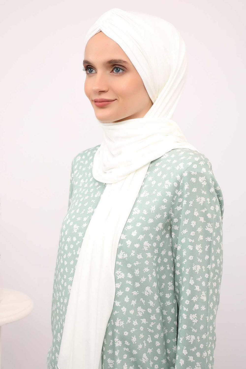Effortless Instant Cotton Shawl for Women, Instant Cotton Lightweight Hijab Headscarf, Comfortable and Large Women Hijab Shawl,CPS-44 Ivory
