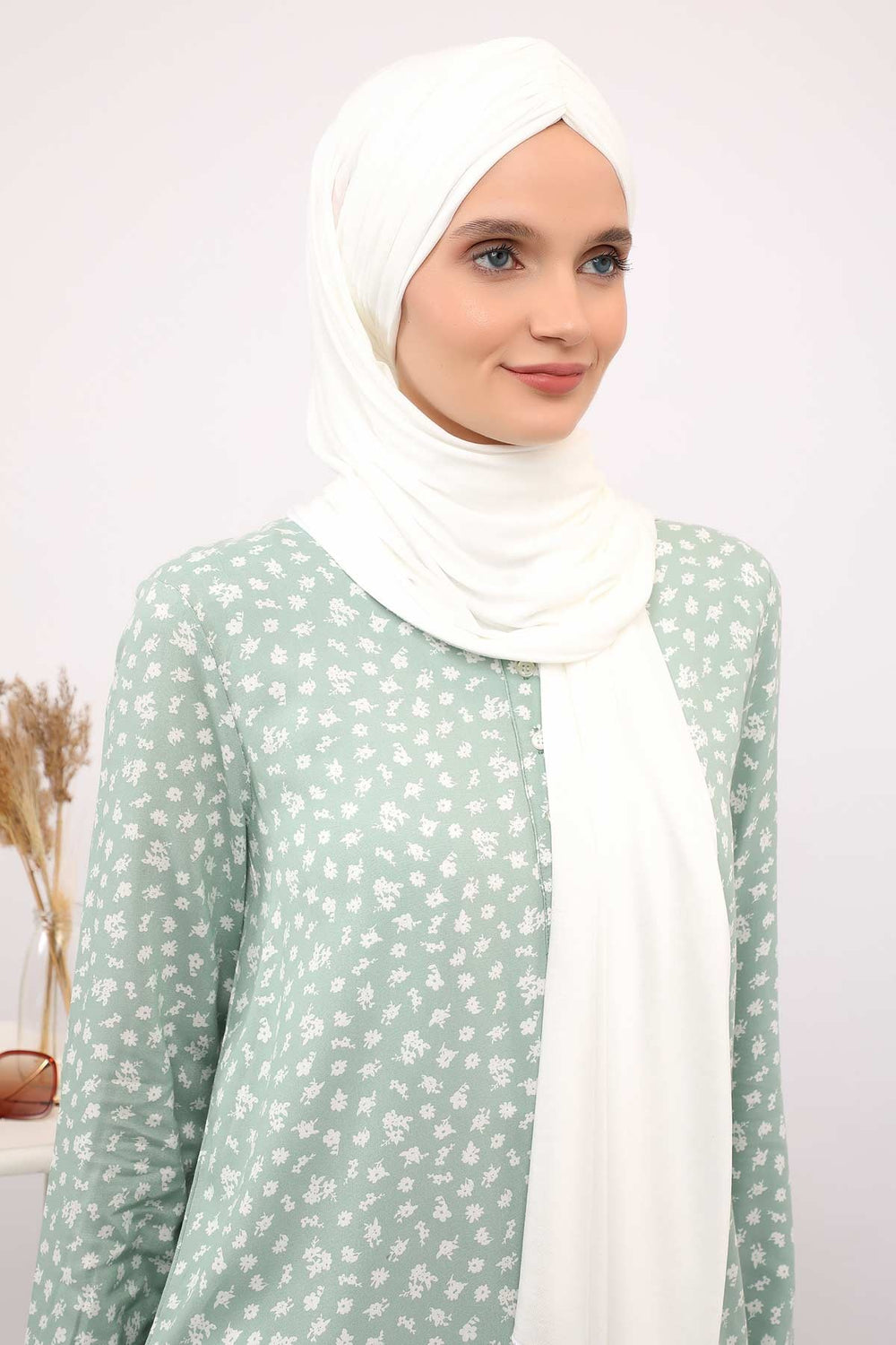 Effortless Instant Cotton Shawl for Women, Instant Cotton Lightweight Hijab Headscarf, Comfortable and Large Women Hijab Shawl,CPS-44 Ivory