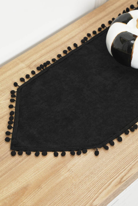 Eleganter Tischläufer aus Strickstoff mit verspielten Pom-Pom-Kanten, bezaubernder Tischläufer aus Pom-Pom-Strick für eine gemütliche und stilvolle Tischdekoration zu Hause,R-20K