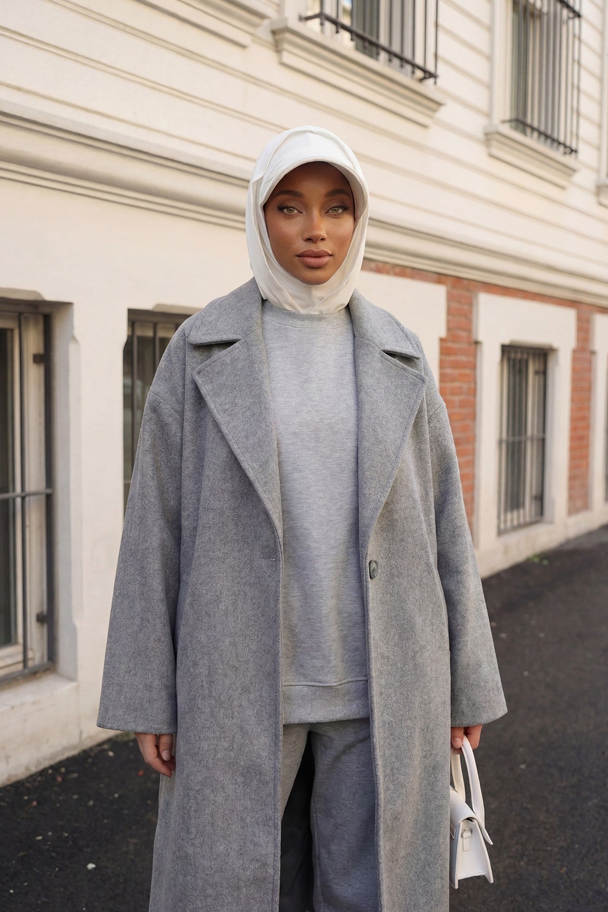 Full Coverage Bonnet Hijab with Visor, Ready to Wear Modest Visor Underscarf Bonnet with Neck Cover for All Seasons,B-88O Ecru