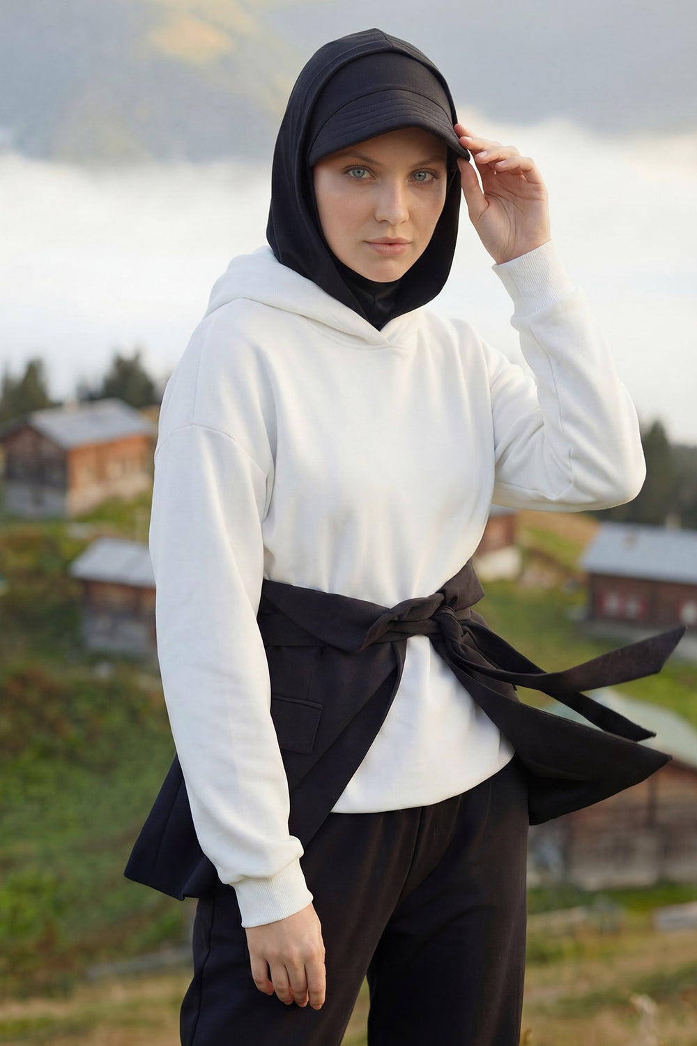 Full Coverage Cotton Bonnet Hijab with Visor, Ready to Wear Modest Visor Underscarf Bonnet with Neck Cover,B-88P Black