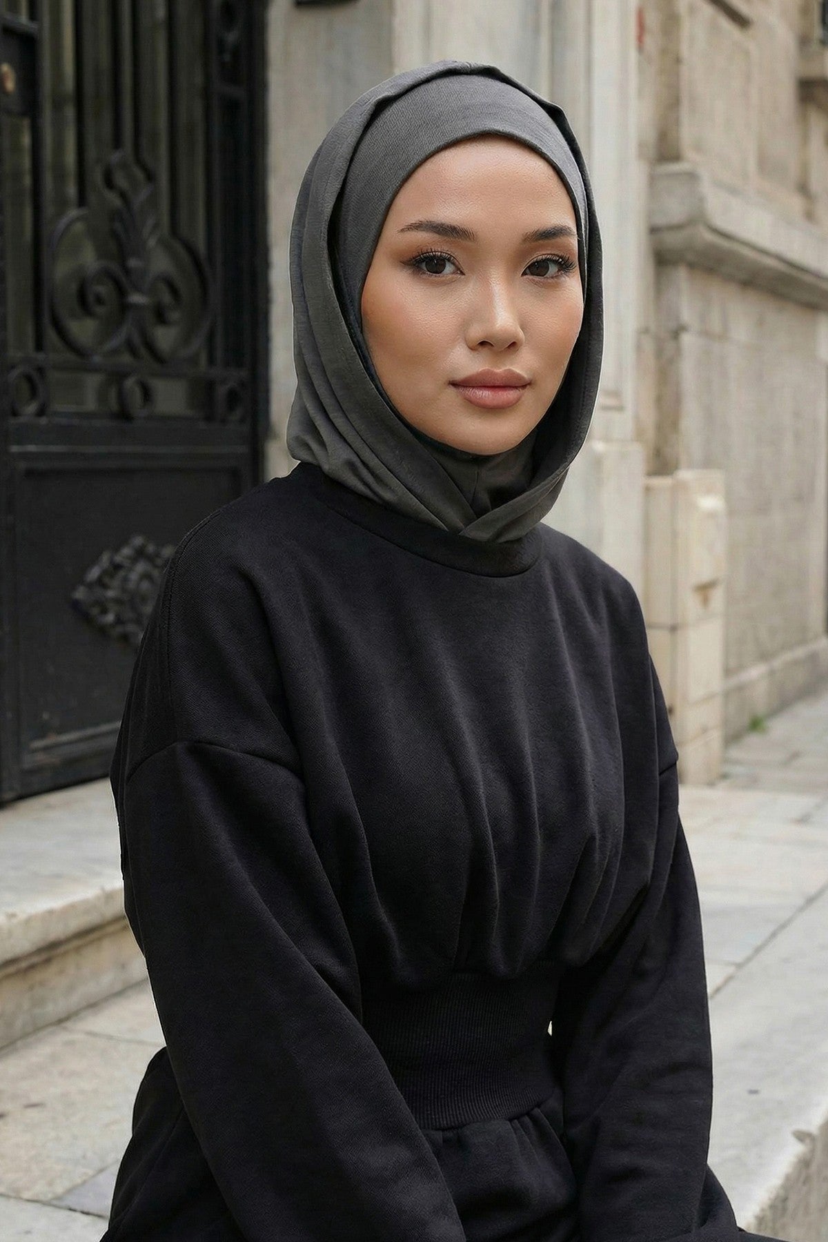 Full Coverage Instant Women Bonnet, All Season Ready-to-Wear Hijab Bonnet with Neck Coverage,B-89O Anthracite