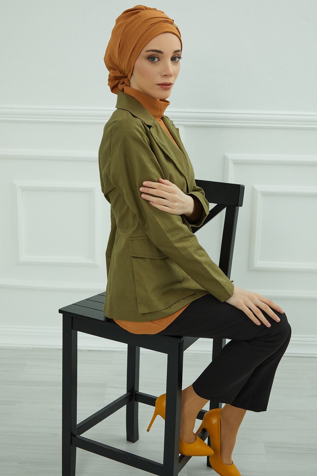 Instant Aerobin Turban Hijab for Women with Gold Accent, Pre-Tied Cotton Blend Headwrap, Modest Ready to Wear Headscarf,HT-95 Tawny Brown