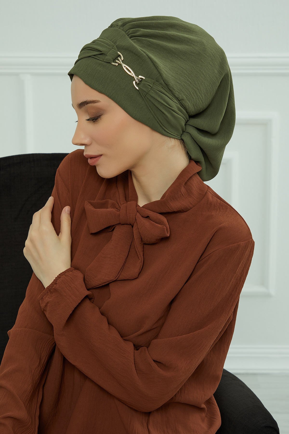Instant Aerobin Turban with Gold Chain Detail, Pre-Tied Cotton Blend Hijab Cap, Elegant Modest Headwrap for Women,HT-93 Army Green