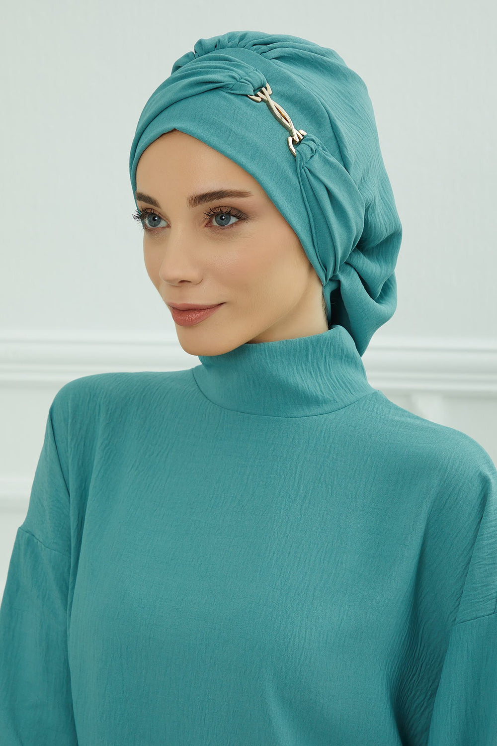 Instant Aerobin Turban with Gold Chain Detail, Pre-Tied Cotton Blend Hijab Cap, Elegant Modest Headwrap for Women,HT-93 Mint Green