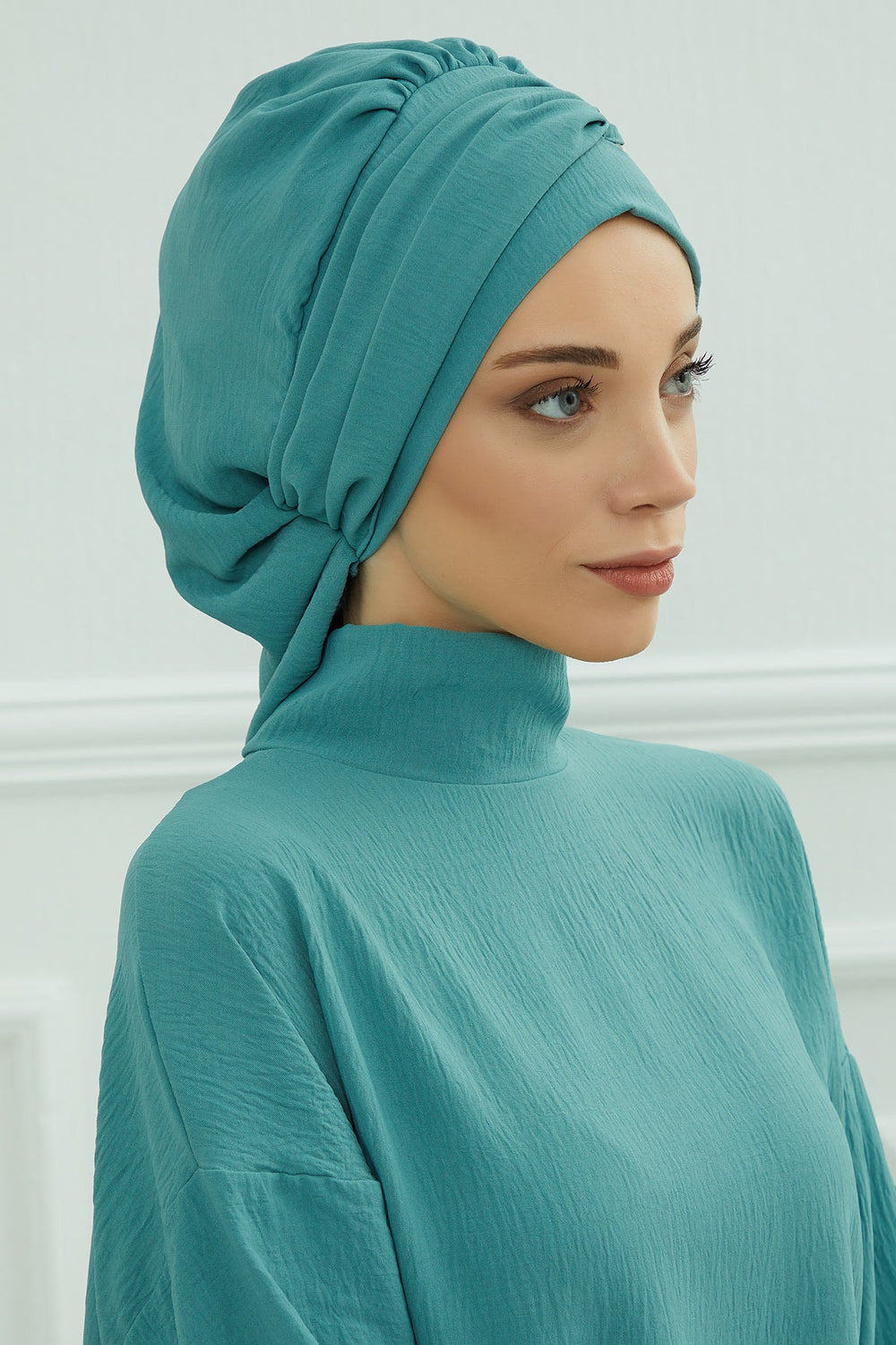 Instant Aerobin Turban with Gold Chain Detail, Pre-Tied Cotton Blend Hijab Cap, Elegant Modest Headwrap for Women,HT-93 Mint Green