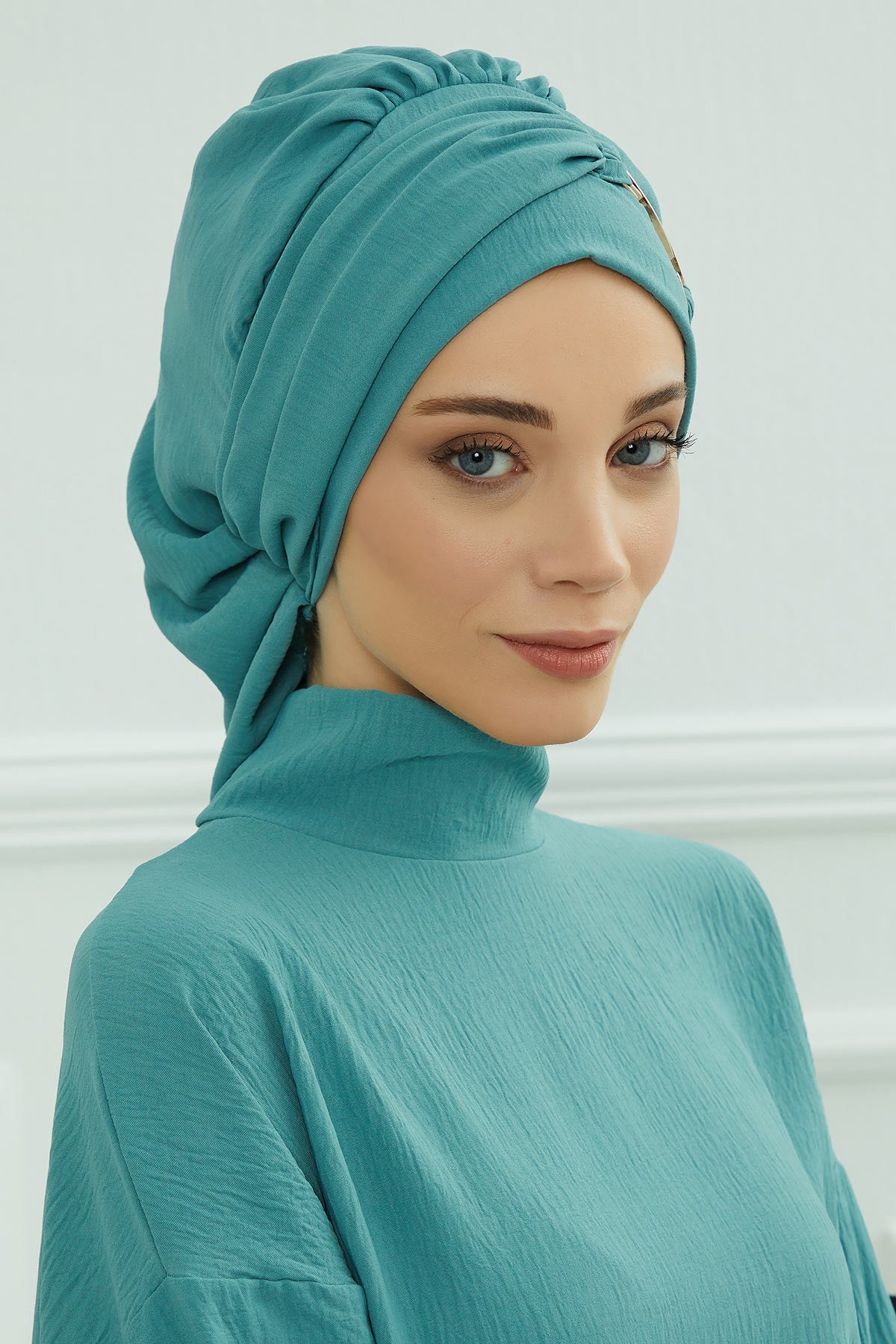 Instant Aerobin Turban with Gold Chain Detail, Pre-Tied Cotton Blend Hijab Cap, Elegant Modest Headwrap for Women,HT-93 Mint Green