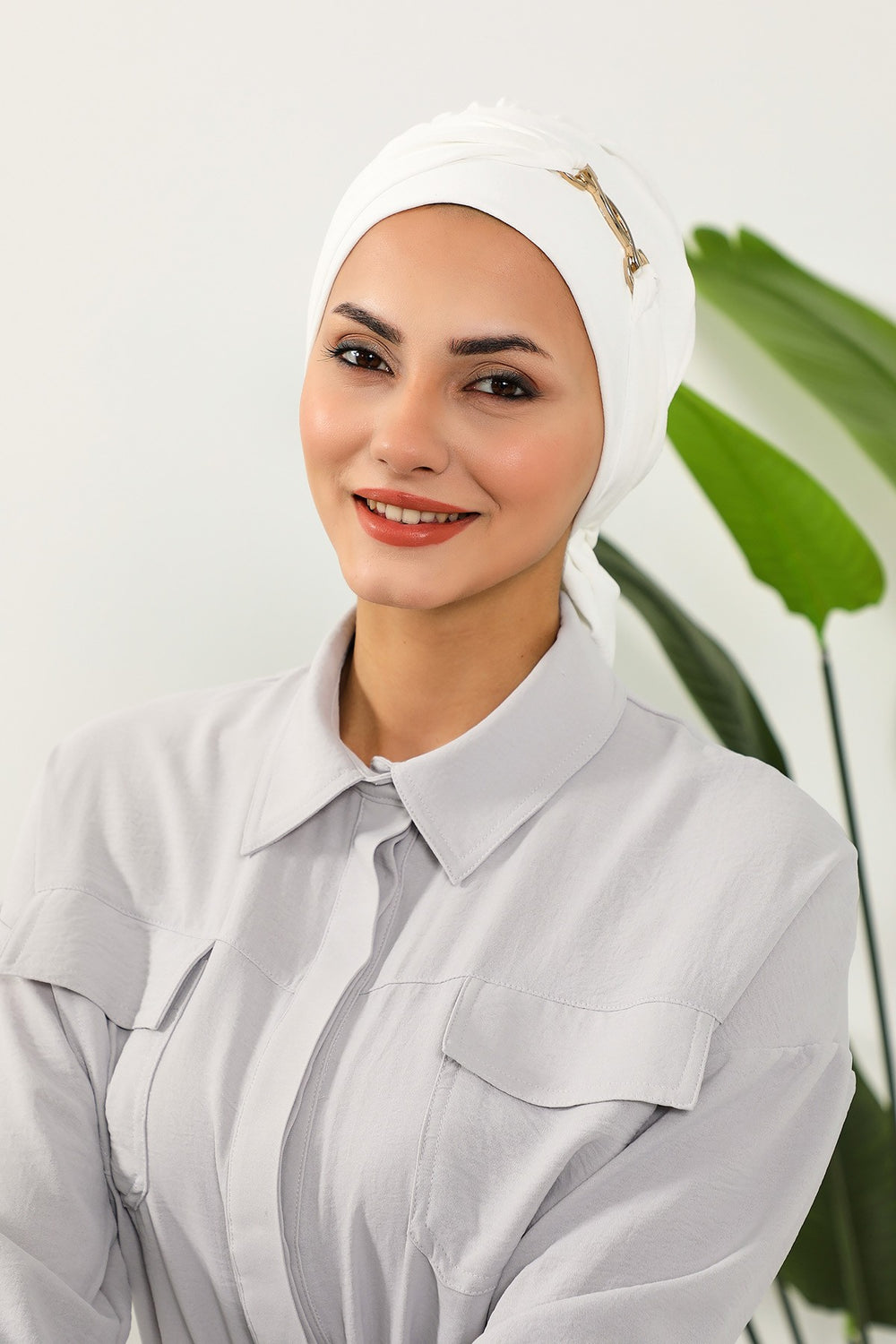 Instant Aerobin Turban with Gold Chain Detail, Pre-Tied Cotton Blend Hijab Cap, Elegant Modest Headwrap for Women,HT-93 Ecru