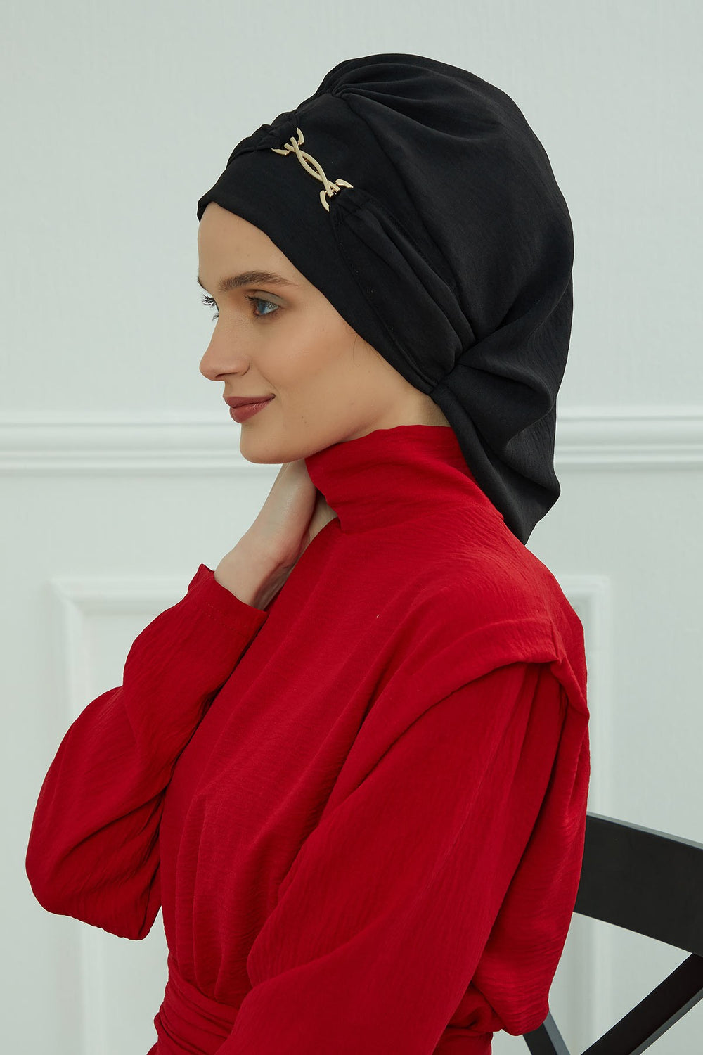 Instant Aerobin Turban with Gold Chain Detail, Pre-Tied Cotton Blend Hijab Cap, Elegant Modest Headwrap for Women,HT-93 Black