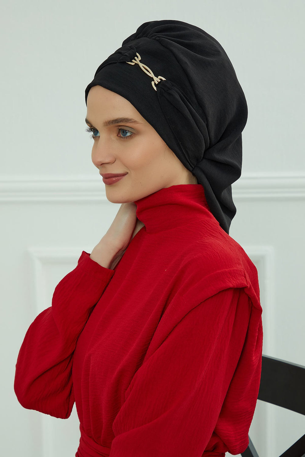 Instant Aerobin Turban with Gold Chain Detail, Pre-Tied Cotton Blend Hijab Cap, Elegant Modest Headwrap for Women,HT-93 Black