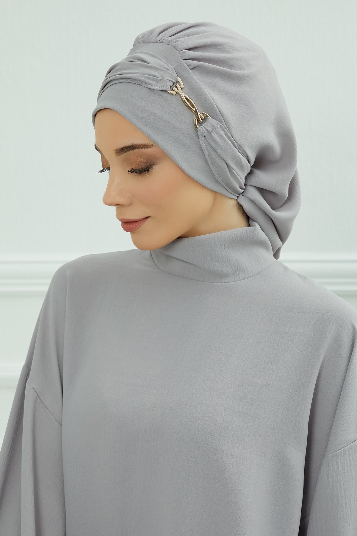 Instant Aerobin Turban with Gold Chain Detail, Pre-Tied Cotton Blend Hijab Cap, Elegant Modest Headwrap for Women,HT-93 Grey