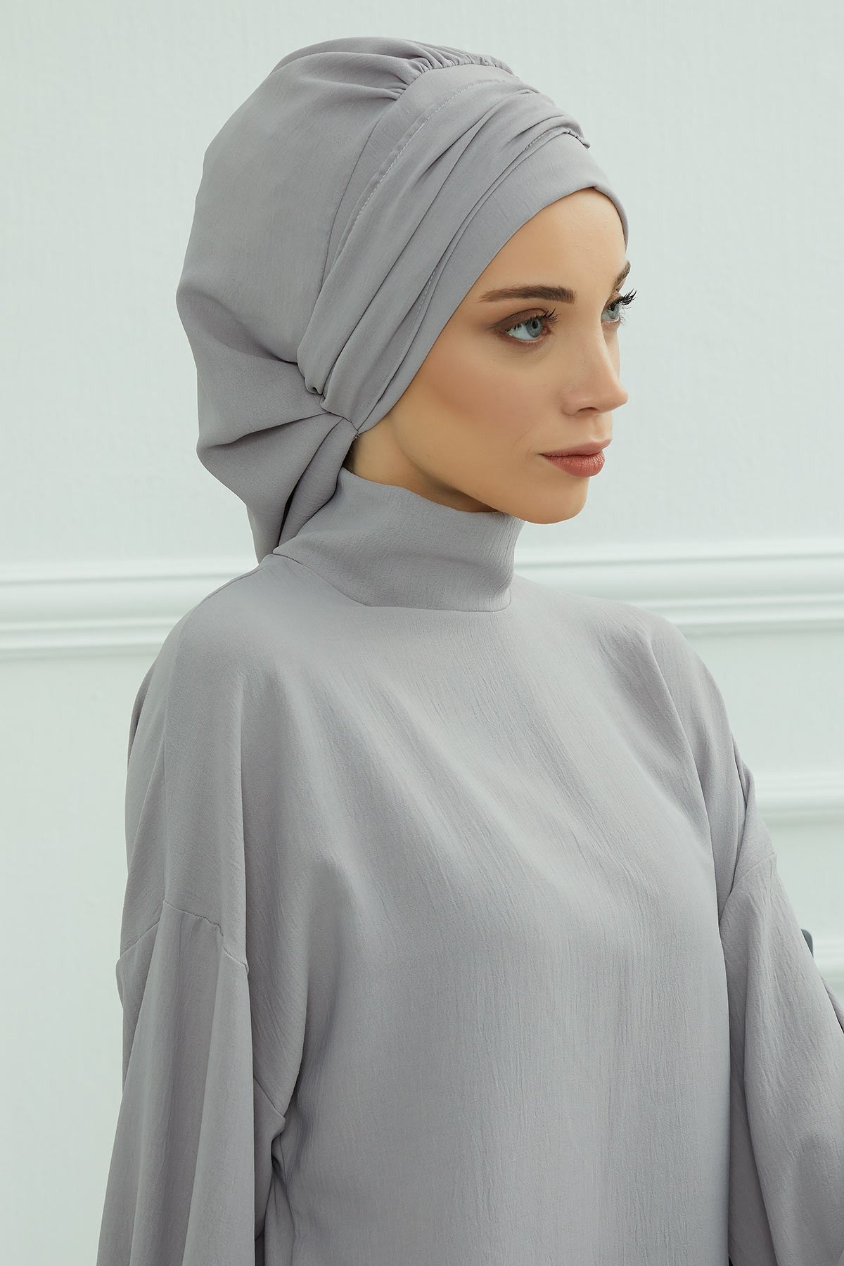 Instant Aerobin Turban with Gold Chain Detail, Pre-Tied Cotton Blend Hijab Cap, Elegant Modest Headwrap for Women,HT-93 Grey