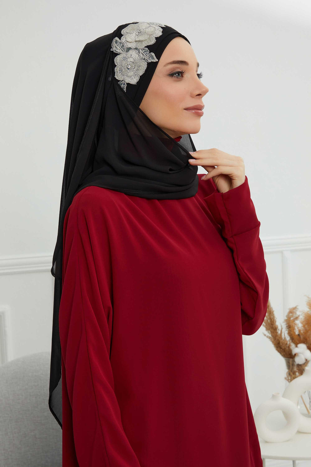 Luxury Instant Chiffon Hijab with Floral Lace, Ready-to-Wear Chiffon Hijab with Embroidered Flowers,CPS-101 Black-Silver